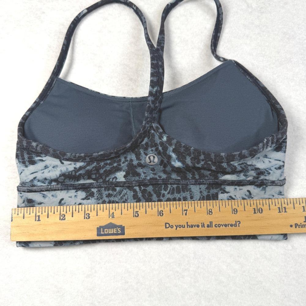 Lululemon Blue Snakeskin Tie Dye Y-Back Racerback Sports Bra Low Impact Yoga - Picture 11 of 13